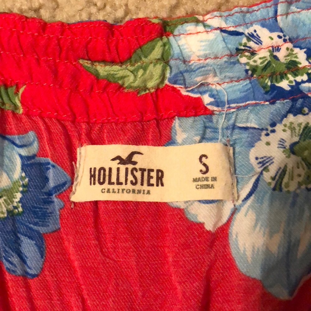 Hollister Floral Dress - Picture 3 of 3